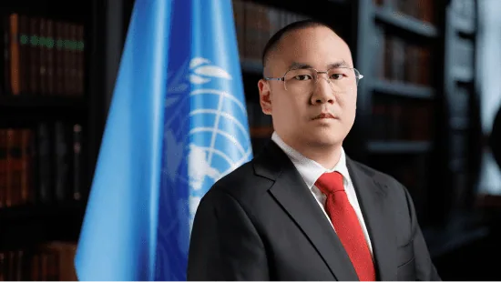 Frank Song delivering his Senior Diplomatic Advisor address